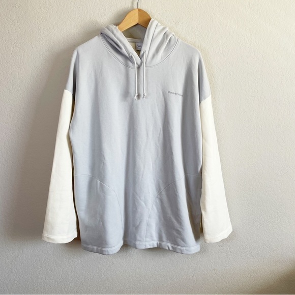NWT Outdoor Voices Long Sleeve Dove Blue Bone White Oversized Hoodie Size XS - Picture 2 of 6